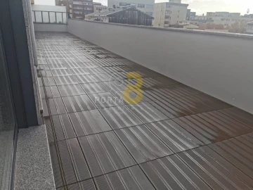 Apartamento T4 para Arrendamento em Matosinhos e Leça da Palmeira