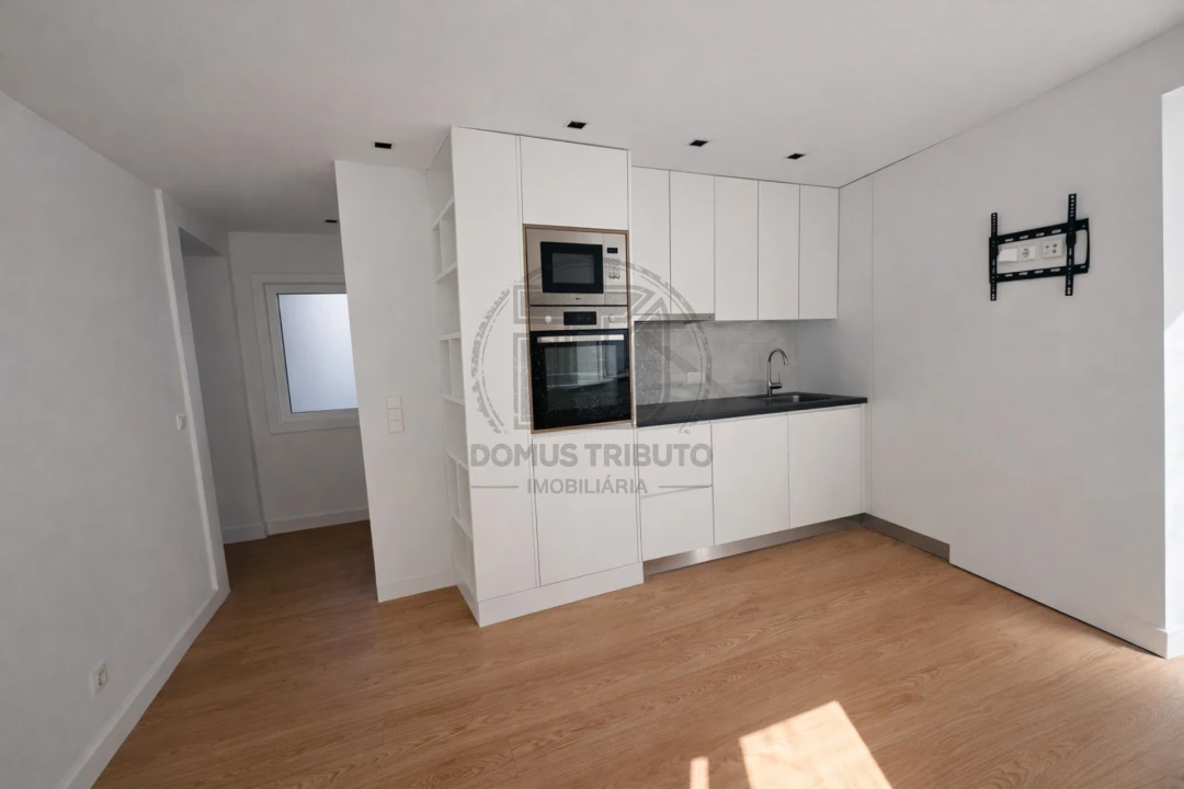 Apartamento T1 para Venda em Cedofeita, Santo Ildefonso, Sé, Miragaia, São Nicolau e Vitória Foto 5