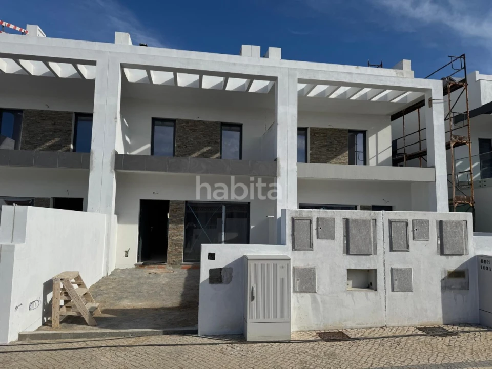 Moradia T2 para Venda em Longueira/Almograve Foto 15