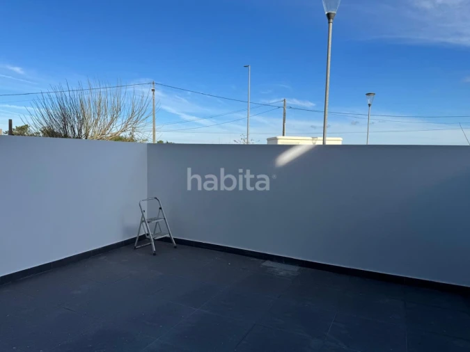 Moradia T2 para Venda em Longueira/Almograve Foto 16