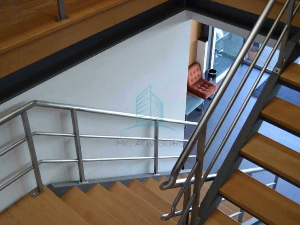 Escritório para Arrendamento em Sanguedo Foto 9