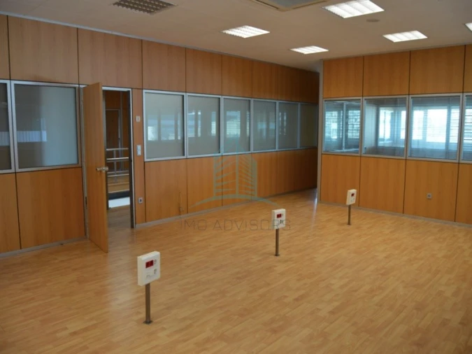 Escritório para Arrendamento em Sanguedo Foto 13