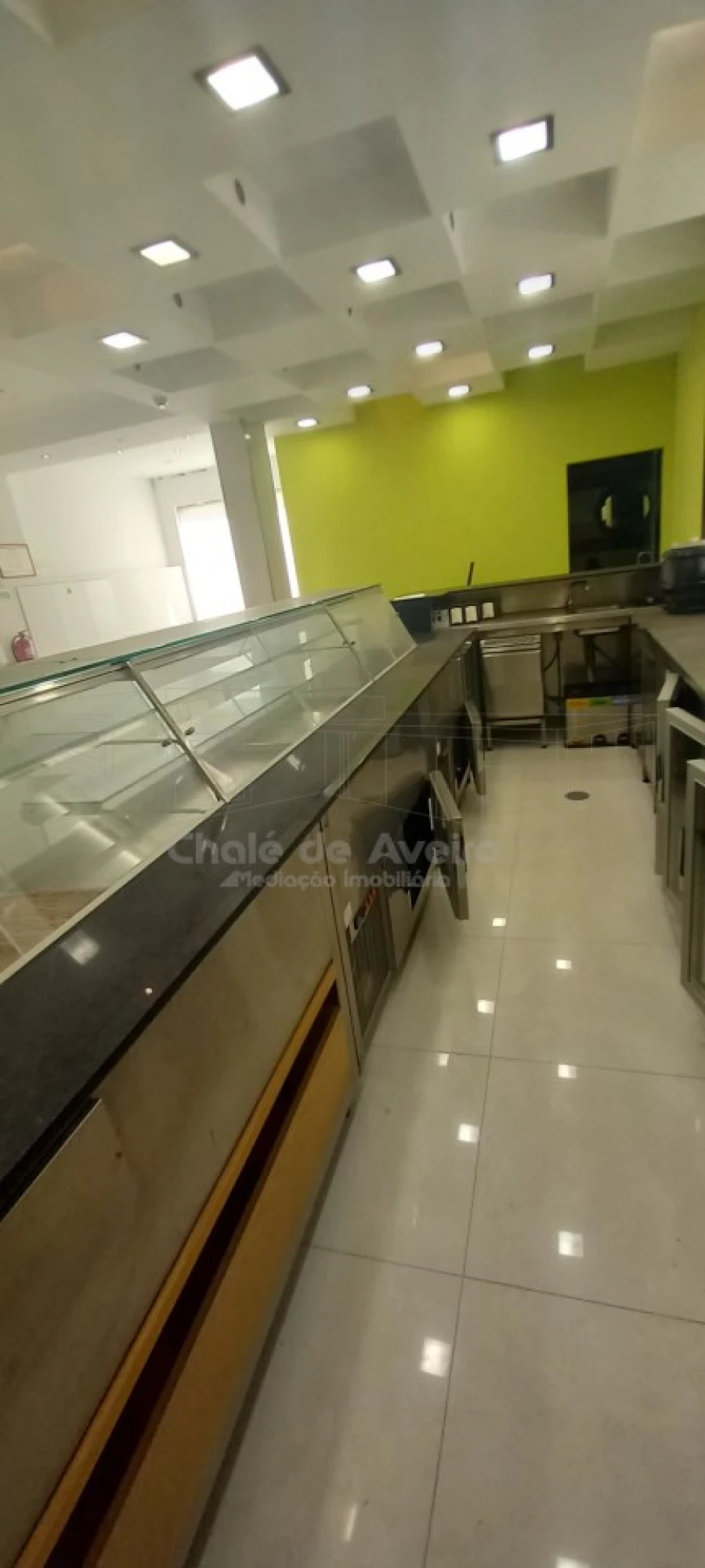 Negócio para Venda em Recardães e Espinhel Foto 3