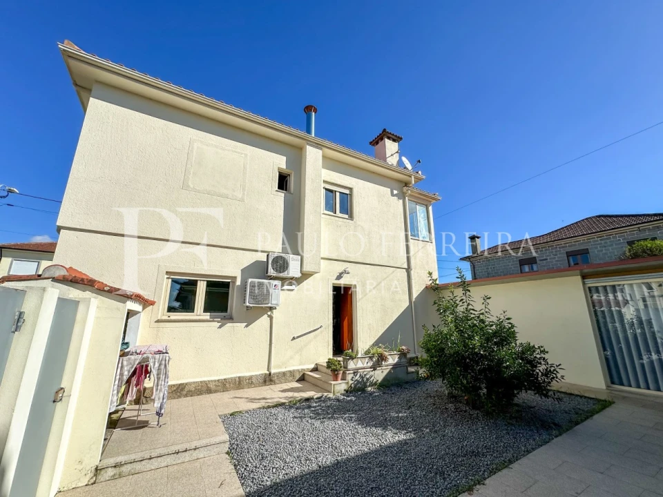 Moradia T4 para Venda em Vale (São Cosme), Telhado e Portela Foto 40