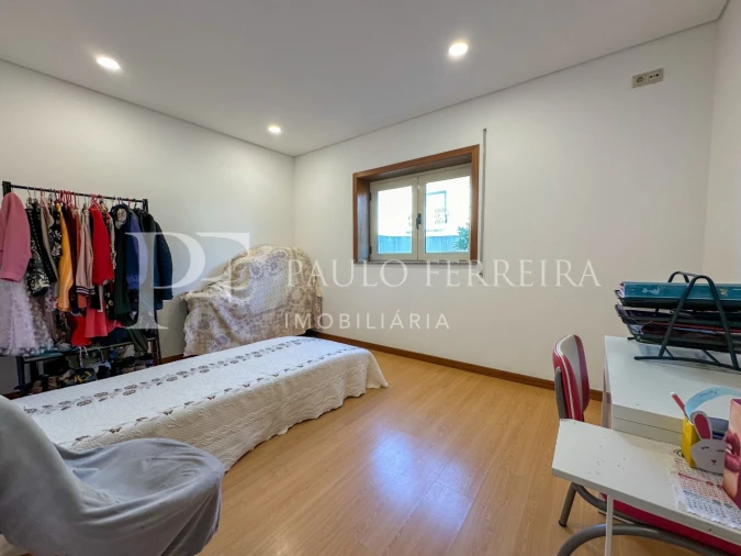 Moradia T4 para Venda em Vale (São Cosme), Telhado e Portela Foto 36