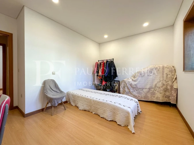 Moradia T4 para Venda em Vale (São Cosme), Telhado e Portela Foto 37