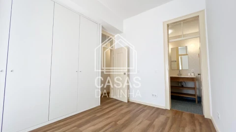Apartamento T3 para Arrendamento em Alcantara
