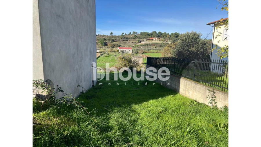 Moradia T3 para Venda em Valpaços e Sanfins Foto 10