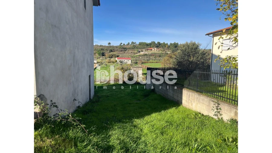 Moradia T3 para Venda em Valpaços e Sanfins Foto 11