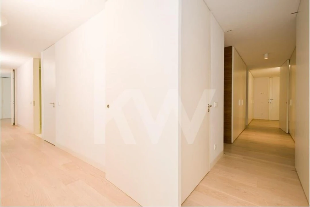Apartamento T4 para Venda em Estrela Foto 5