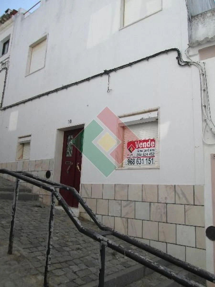 Moradia T5 para Venda em São João Baptista Foto 1