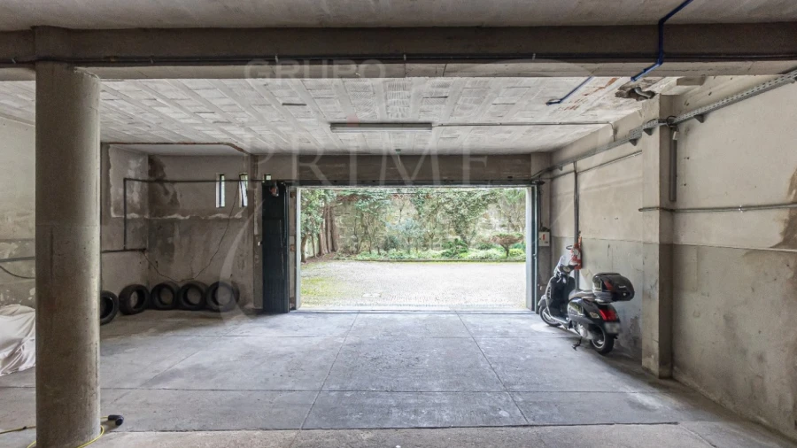 Garagem para Venda em Aldoar, Foz do Douro e Nevogilde