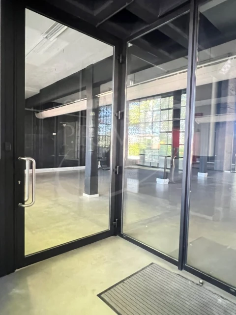 Armazém para Arrendamento em Paranhos