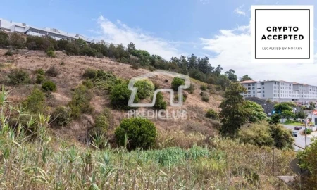 Terreno para Venda em Caniço