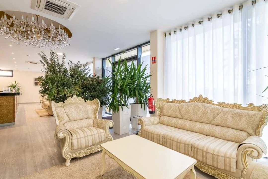 Prédio para Venda em Santa Cruz Foto 28