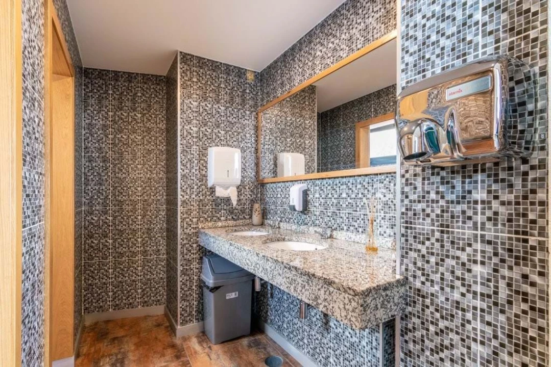 Prédio para Venda em Santa Cruz Foto 31