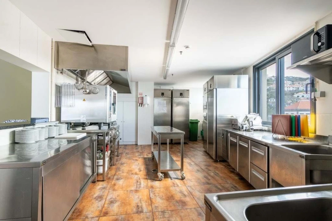 Prédio para Venda em Santa Cruz Foto 7