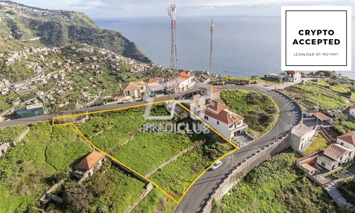 Terreno para Venda em Ribeira Brava Foto 1