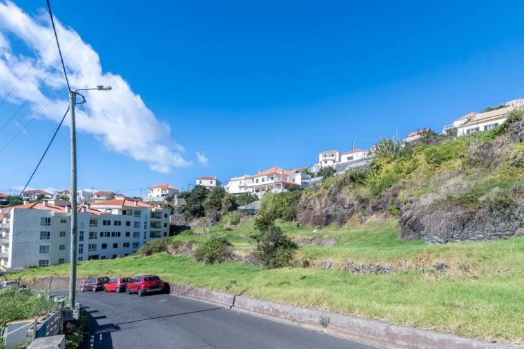 Terreno para Venda em Calheta Foto 8