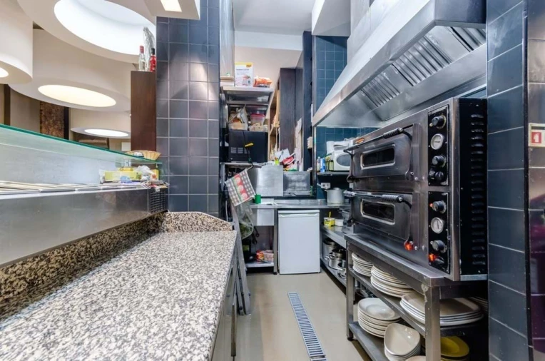 Negócio para Trespasse em Funchal (Se) Foto 13