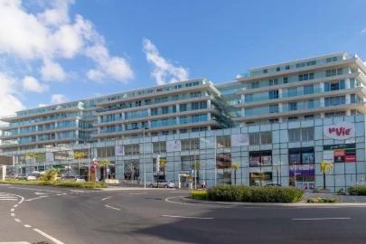 Apartamento T4 para Venda em Funchal (Se)