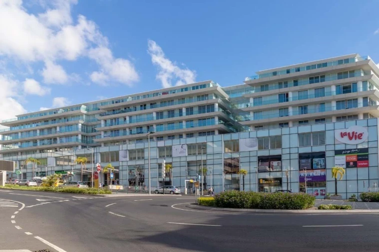 Apartamento T4 para Venda em Funchal (Se) Foto 4