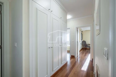 Apartamento T4 para Venda em São Martinho