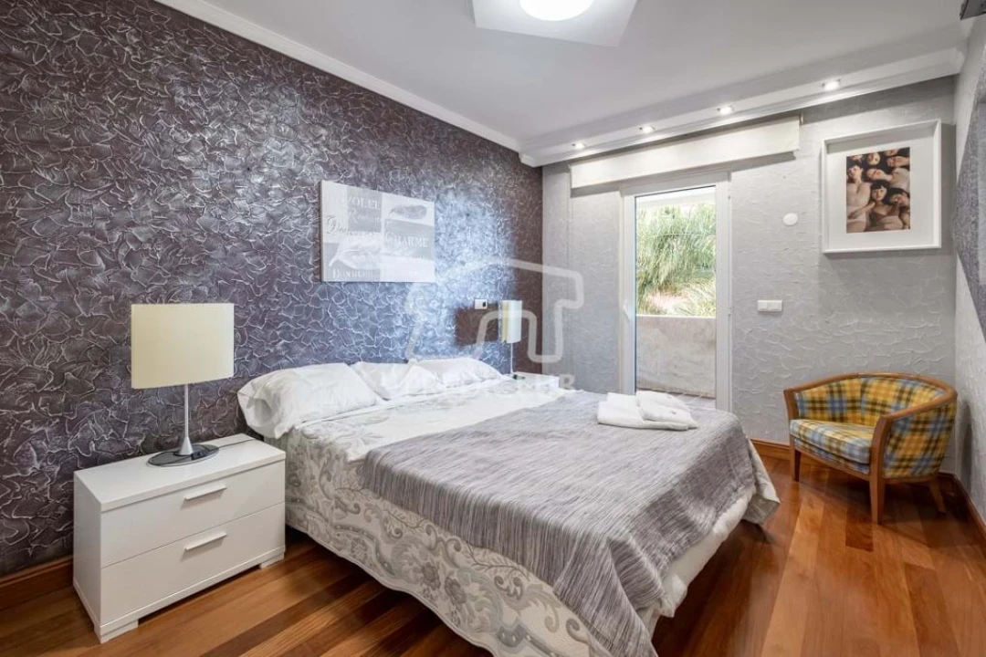 Apartamento T4 para Venda em São Martinho Foto 23