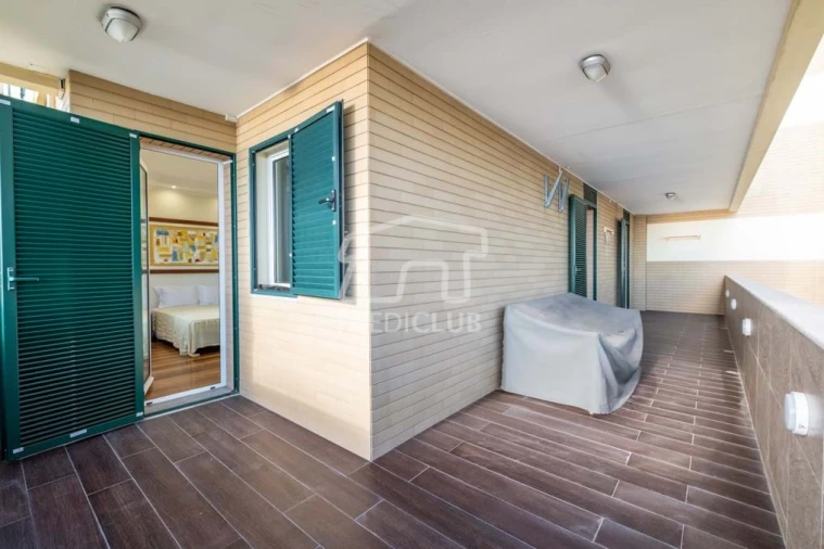 Apartamento T4 para Venda em São Martinho Foto 34