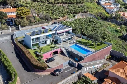 Moradia T4 para Venda em São Martinho