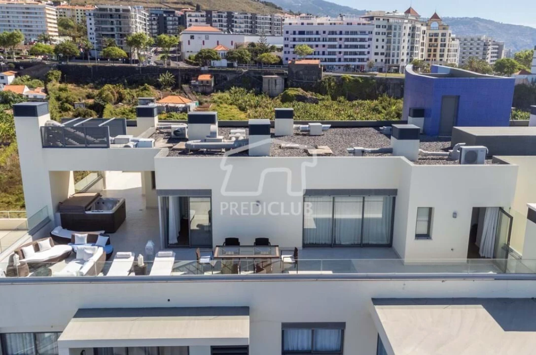 Apartamento T4 para Venda em São Martinho Foto 11