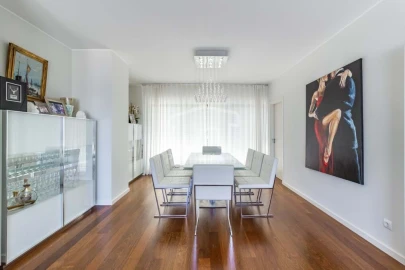 Apartamento T4 para Venda em São Martinho