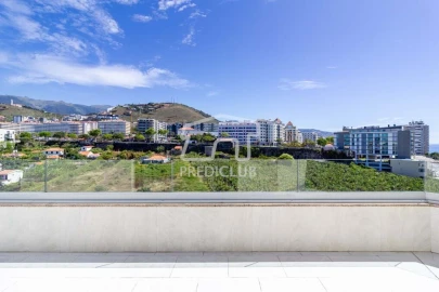 Apartamento T4 para Venda em São Martinho