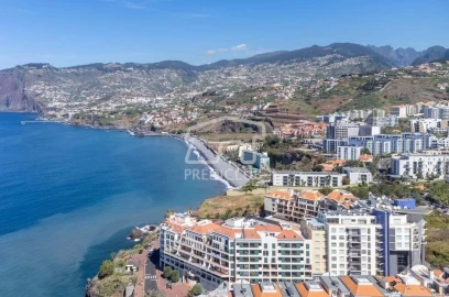Apartamento T4 para Venda em São Martinho
