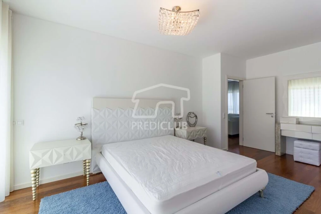 Apartamento T4 para Venda em São Martinho Foto 21