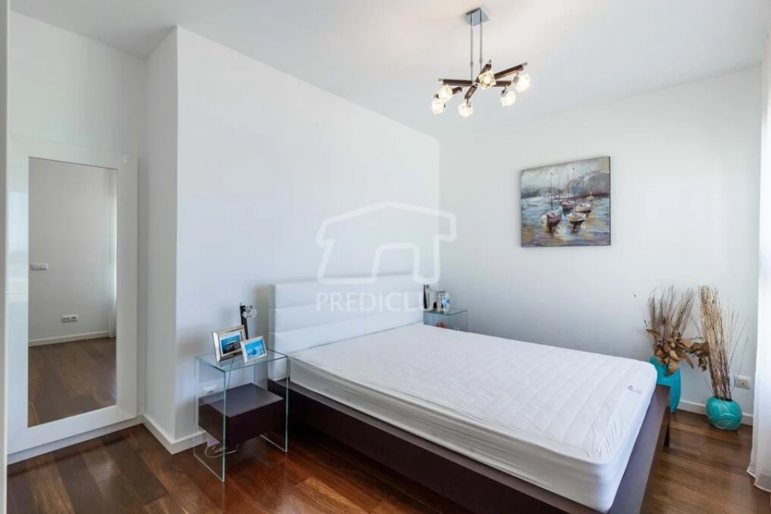 Apartamento T4 para Venda em São Martinho Foto 16