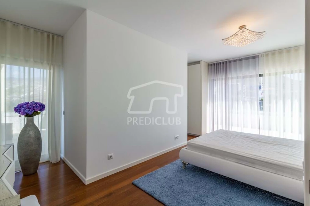 Apartamento T4 para Venda em São Martinho Foto 14