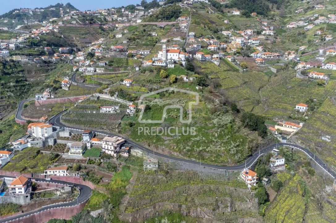 Terreno para Venda em Camara de Lobos Foto 6