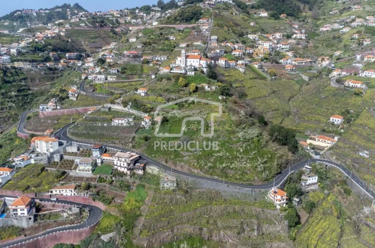Terreno para Venda em Camara de Lobos Foto 6