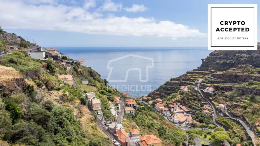 Terreno para Venda em Calheta Foto 1