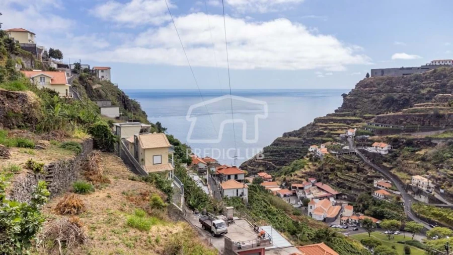Terreno para Venda em Calheta Foto 18