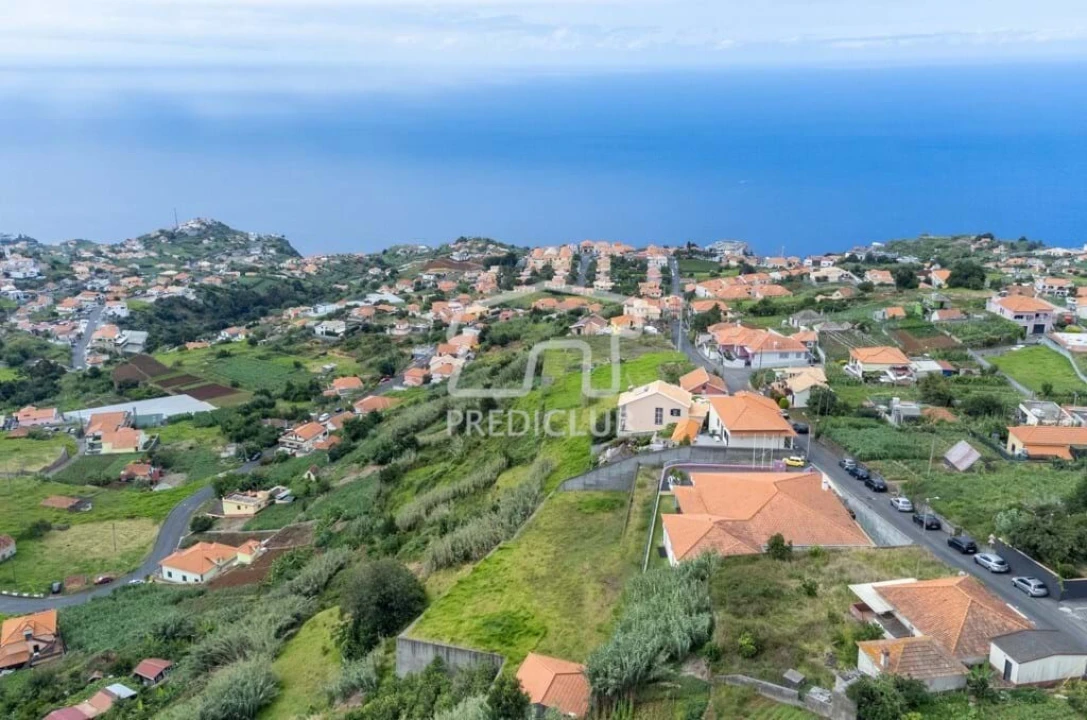 Terreno para Venda em Canhas Foto 6