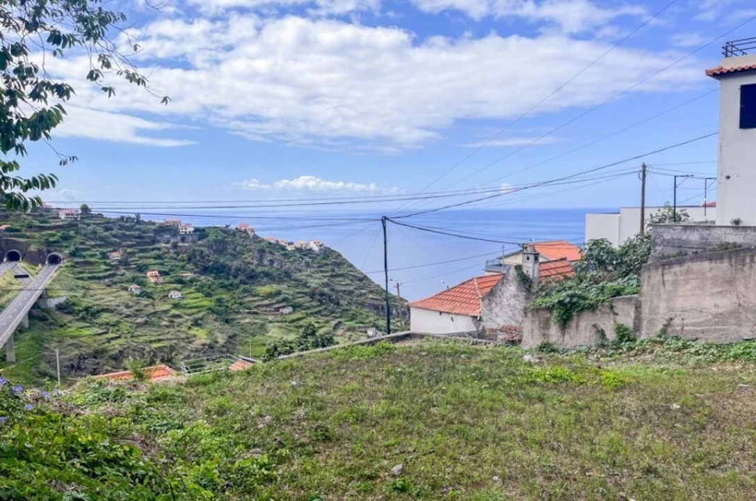 Terreno para Venda em Campanario Foto 2