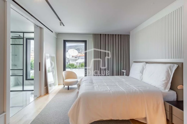 Apartamento T2 para Venda em Funchal (Se) Foto 5