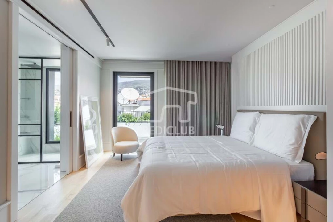 Apartamento T2 para Venda em Funchal (Se) Foto 5