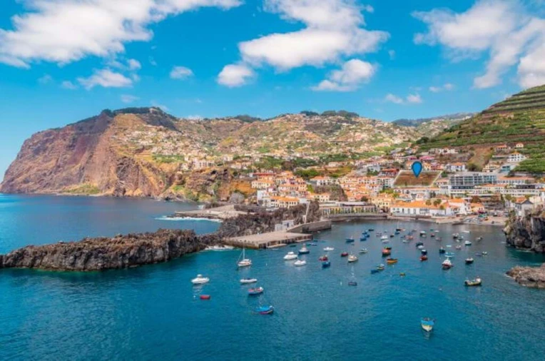 Apartamento T3 para Venda em Camara de Lobos Foto 13