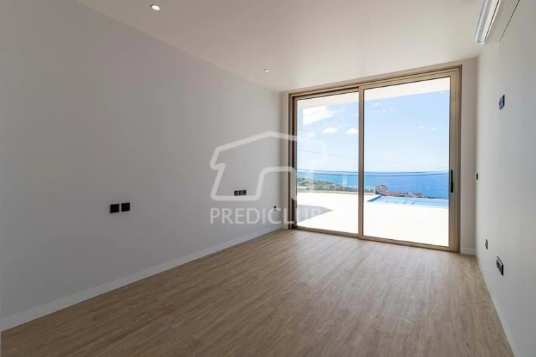 Moradia T3 para Venda em Estreito da Calheta Foto 19