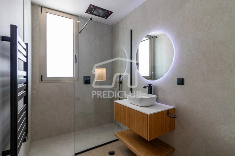 Moradia T3 para Venda em Estreito da Calheta Foto 22