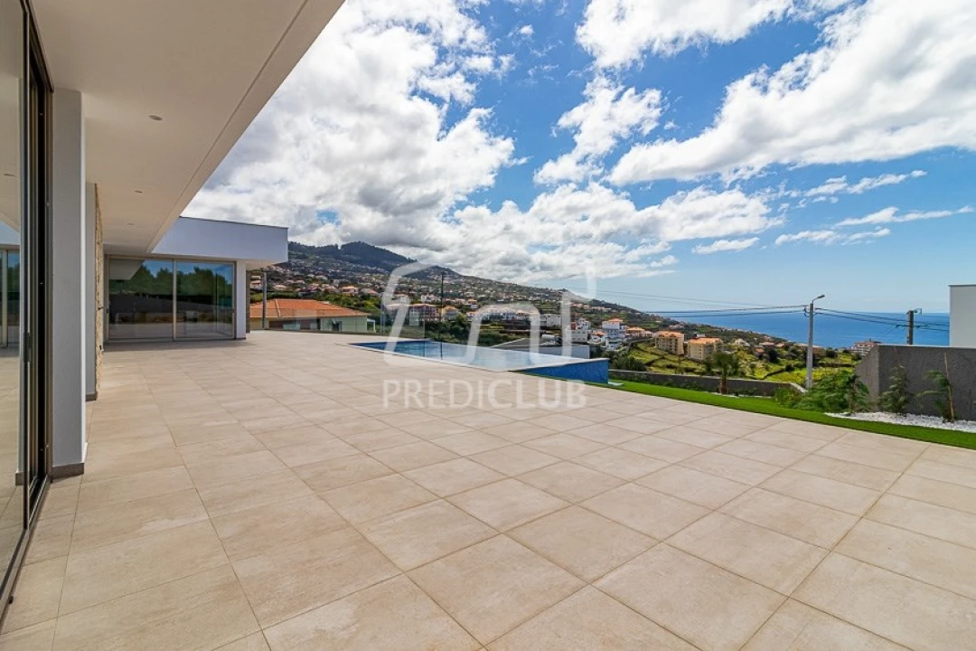 Moradia T3 para Venda em Estreito da Calheta Foto 7