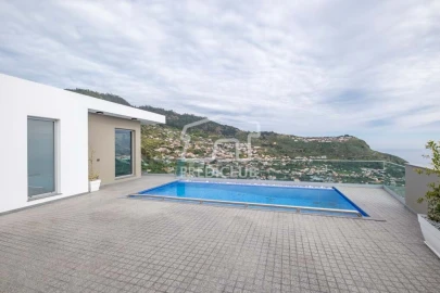 Moradia T2 para Venda em Arco da Calheta